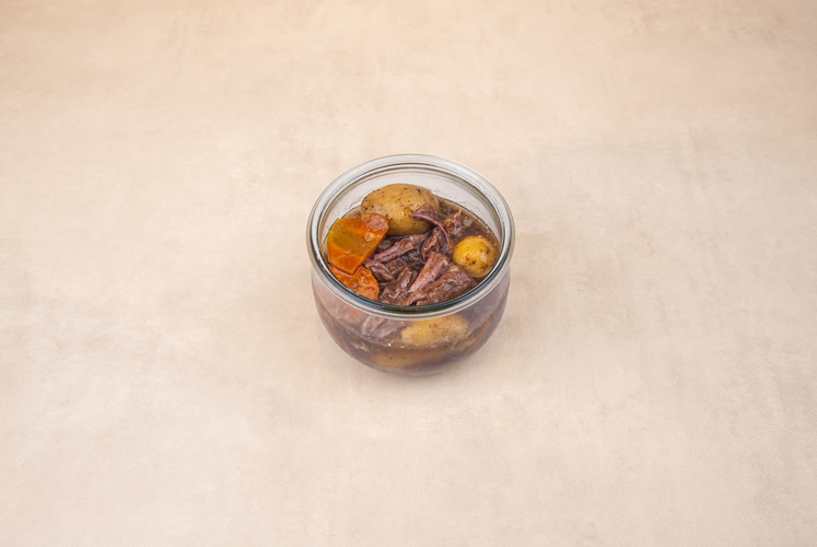 Bœuf Bourguignon et pommes de terre grenaille