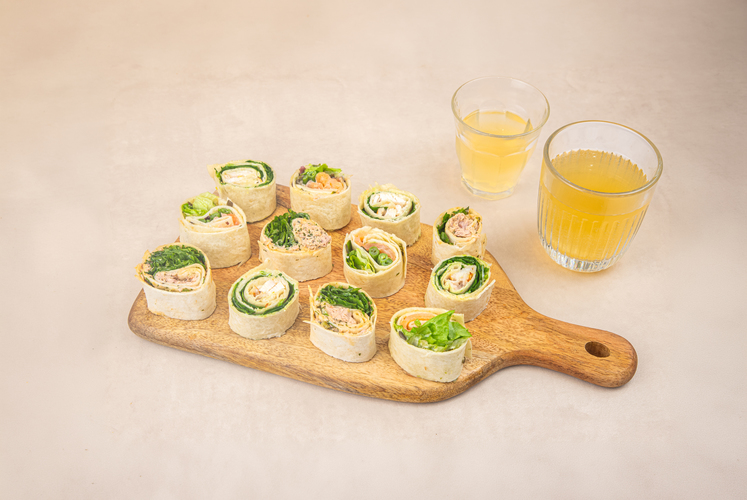 LES MINI WRAPS MIXTES - Emincé de poulet & saumon fumé & thon