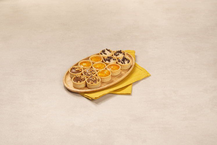 LES TARTELETTES PLAISIR - Pommes cacahuète & mousse mascarpone mangue & chocolat caramel