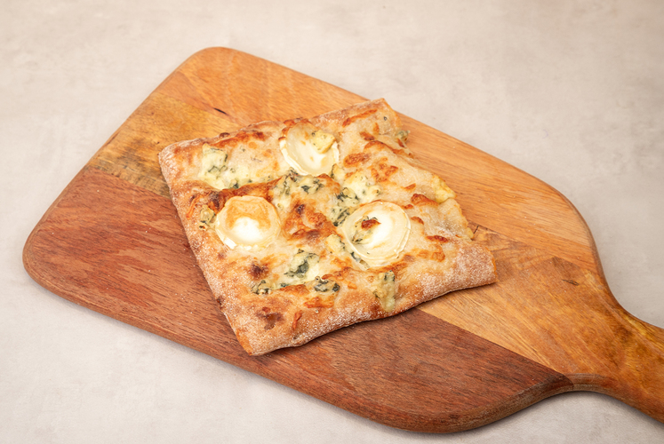 Pinsa aux 4 fromages
