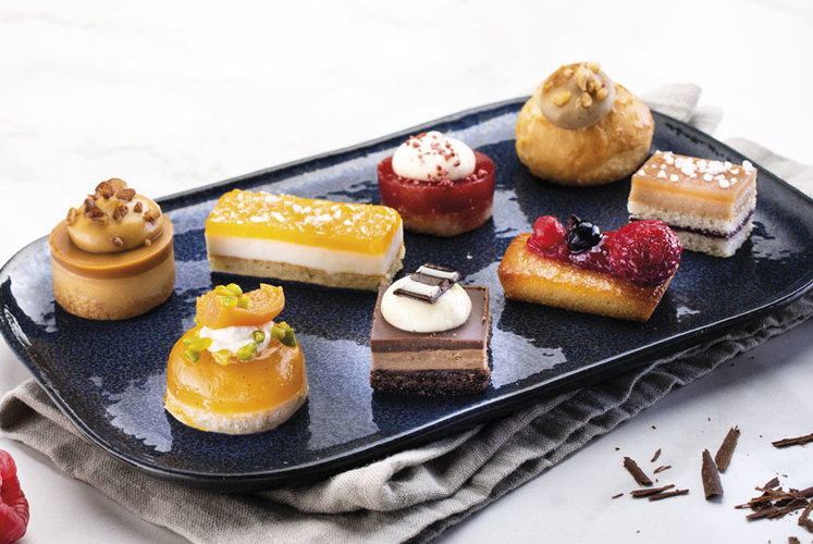 PETITS FOURS PRESTIGE | Classcroute : restos-livraison sandwich ...