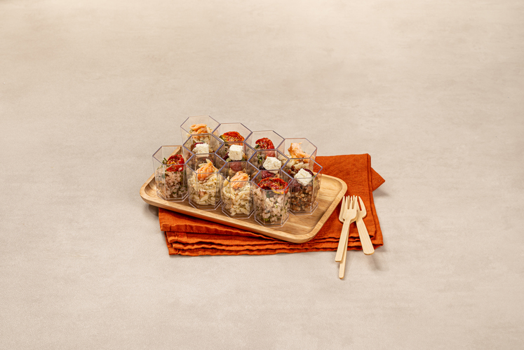 LES VERRINES SALEES SOLEIL D'HIVER- Semoule de chou-fleur, citron, cerfeuil & Risoni, saumon, sauce à l'aneth & Lentilles, quinoa, cranberries, dés de brebis