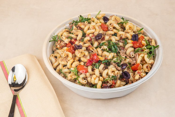 LA GRANDE SALADE thon, fusilli aux herbes de Provence