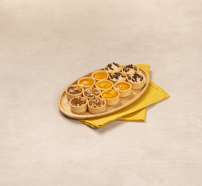 LES TARTELETTES PLAISIR - Pommes cacahuète & mousse mascarpone mangue & chocolat caramel