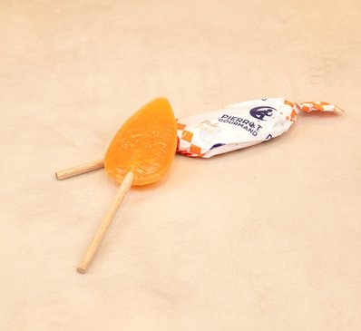 Sucette saveur Pêche Pierrot Gourmand