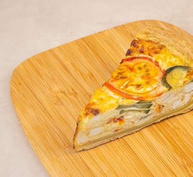 Part de Quiche aux Légumes et chèvre